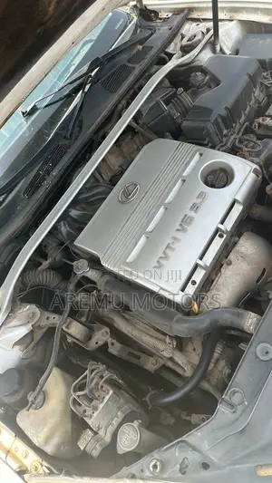 Lexus ES 330 Sedan 2004 White