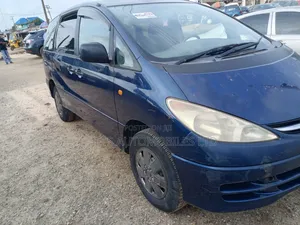 Toyota Previa Automatic 2005 Blue