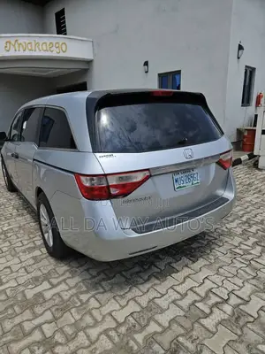 Honda Odyssey 2011 Silver
