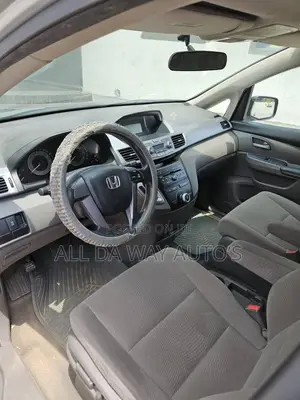 Honda Odyssey 2011 Silver