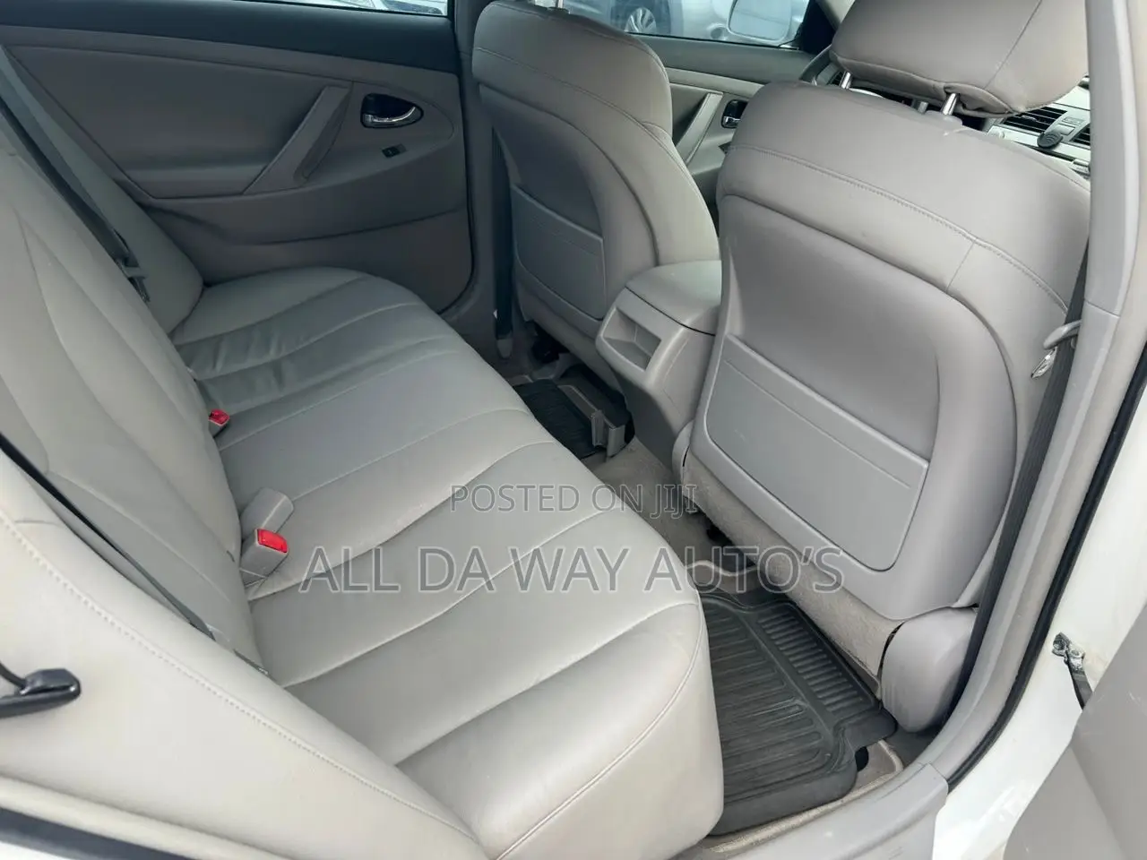 Toyota Camry 2010 White