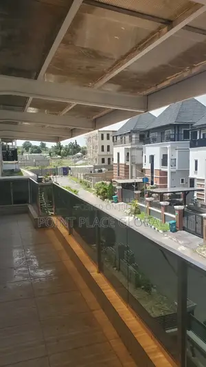 4bdrm Duplex in Sabon Lugbe for sale