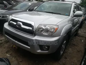 Toyota 4-Runner 2006 Silver