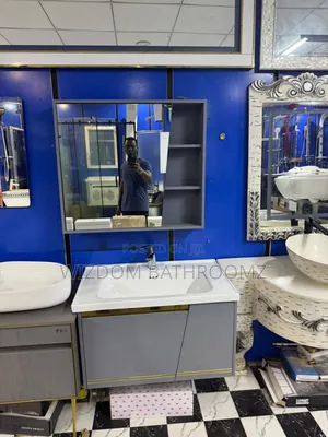 Executive Cabinet Basin