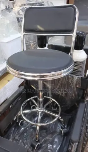 Surgeon Stool With Back Rest