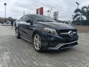 Mercedes-Benz GLE-Class 2017 Blue