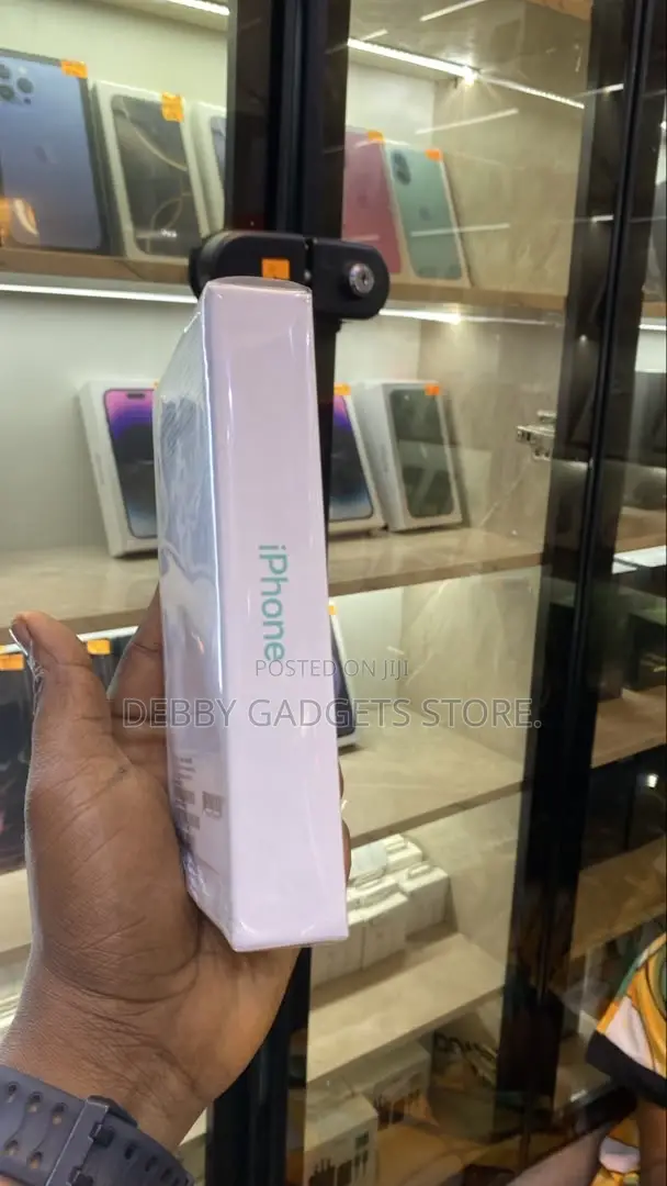 New Apple iPhone 11 256 GB Green