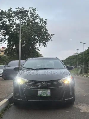 Toyota Corolla 2014 Black