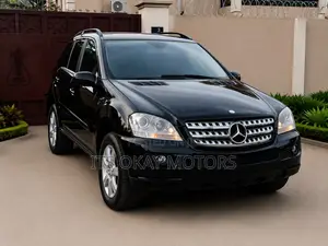 Mercedes-Benz M Class ML 350 AWD 4Matic (3.5L V6 7A) 2006 Black