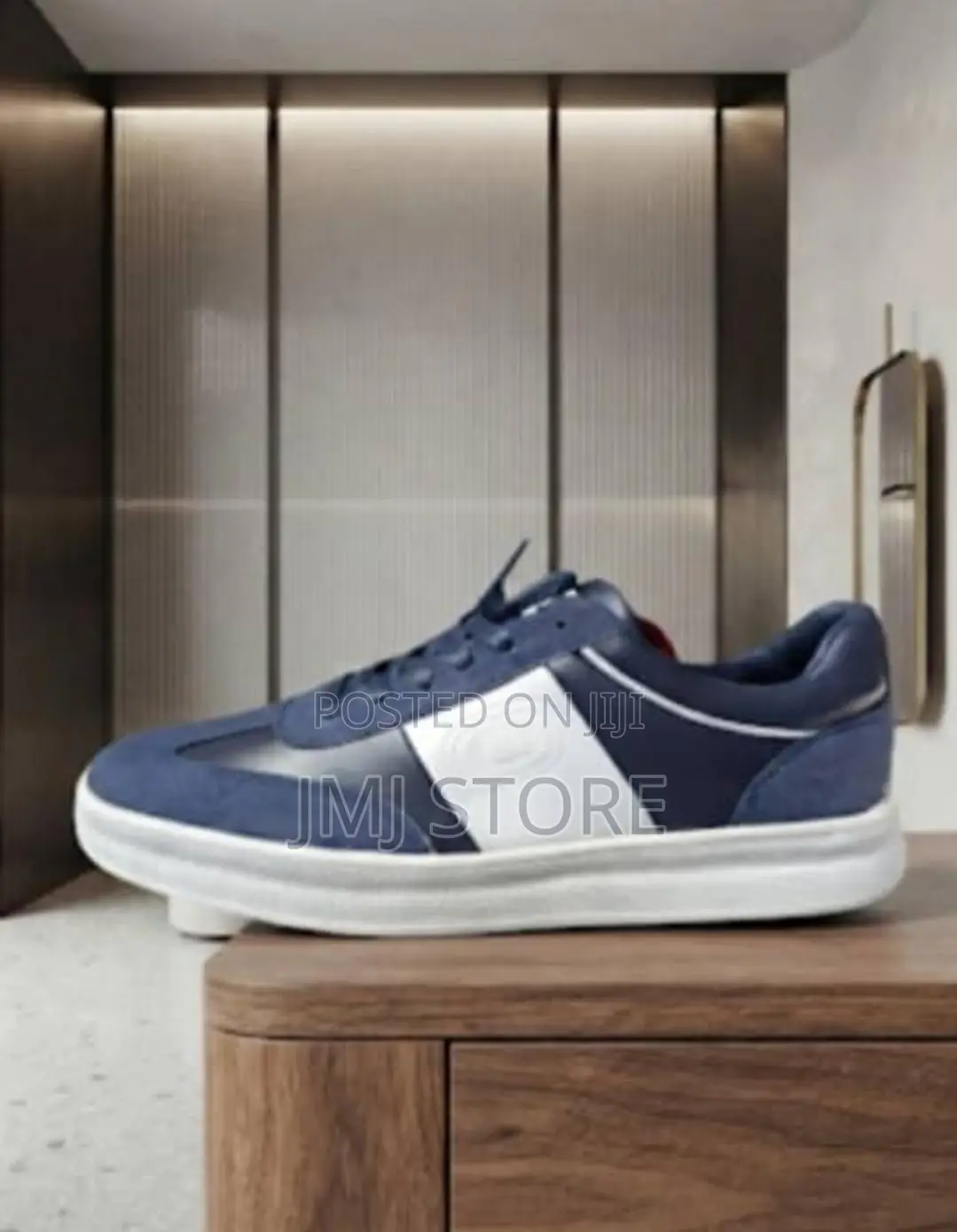 High Quality Sneakers
