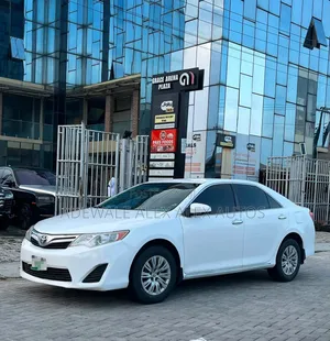Toyota Camry 2014 White