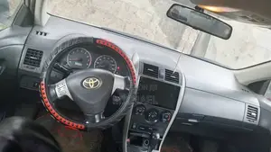 Toyota Corolla 2009 Silver