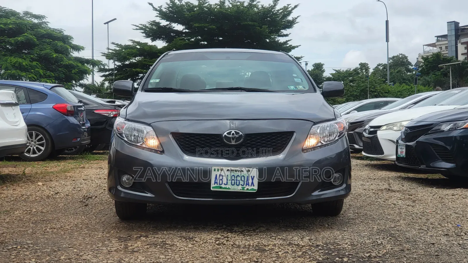 Toyota Corolla 2010 Gray