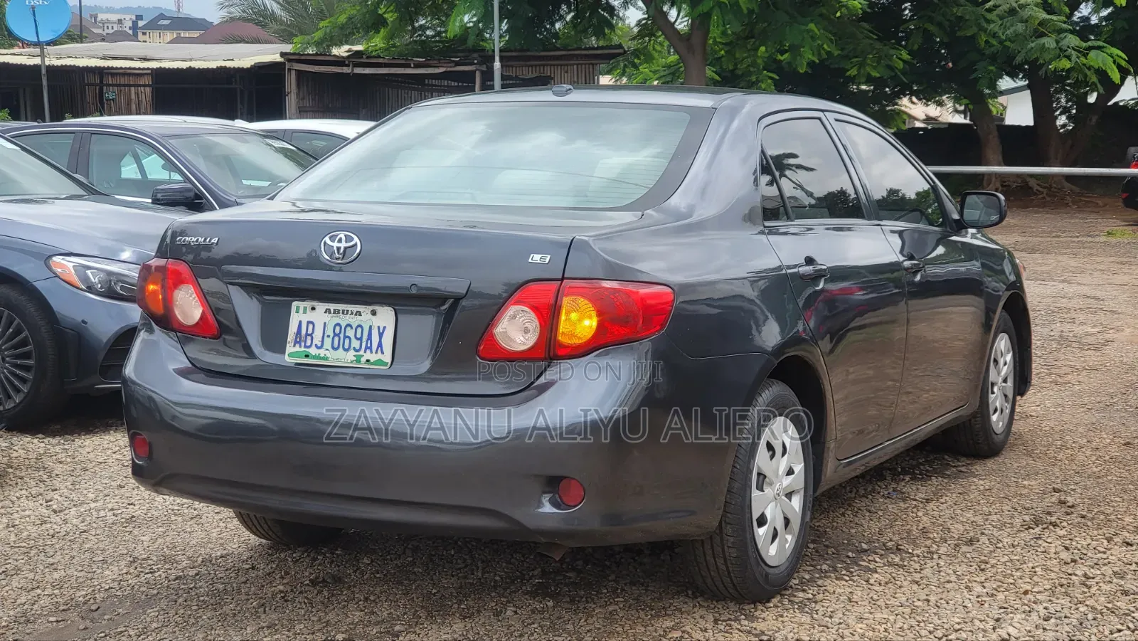 Toyota Corolla 2010 Gray