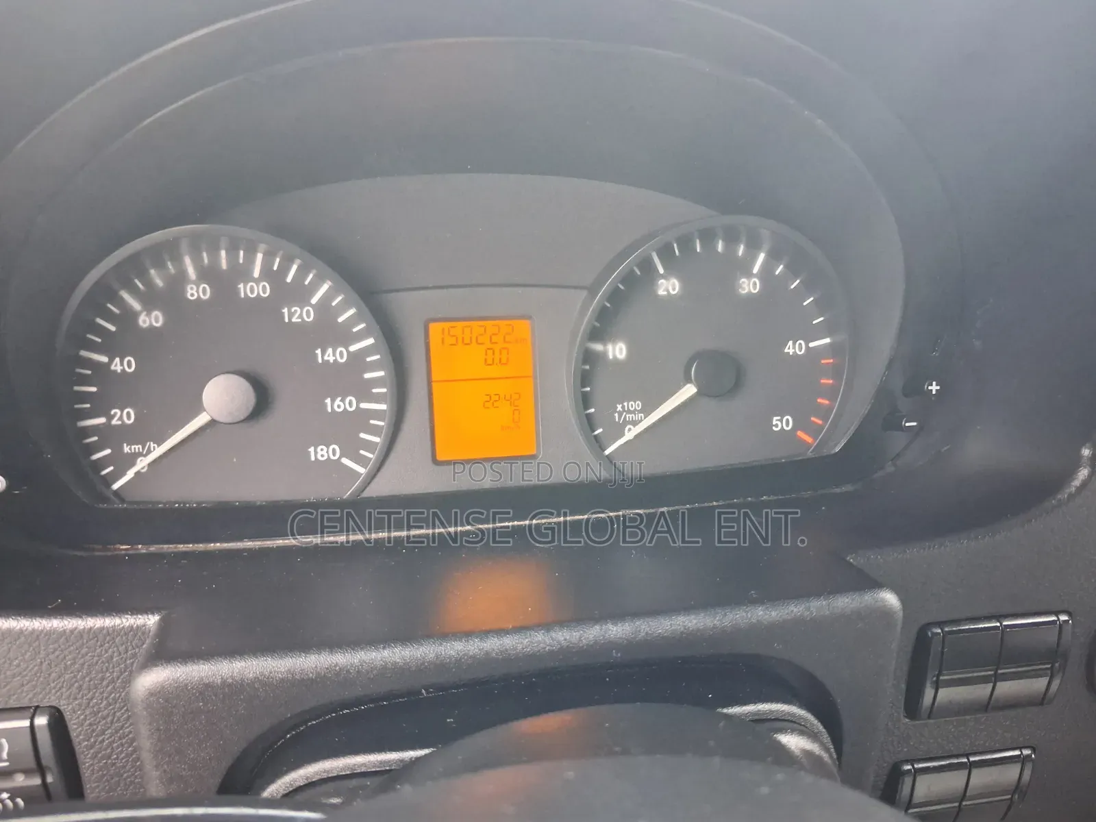 Mercedes-Benz Sprinter 2010 Yellow