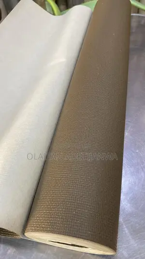 Textured Scubbable and Strippable Wallpaper