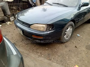 Toyota Camry 1995 Green
