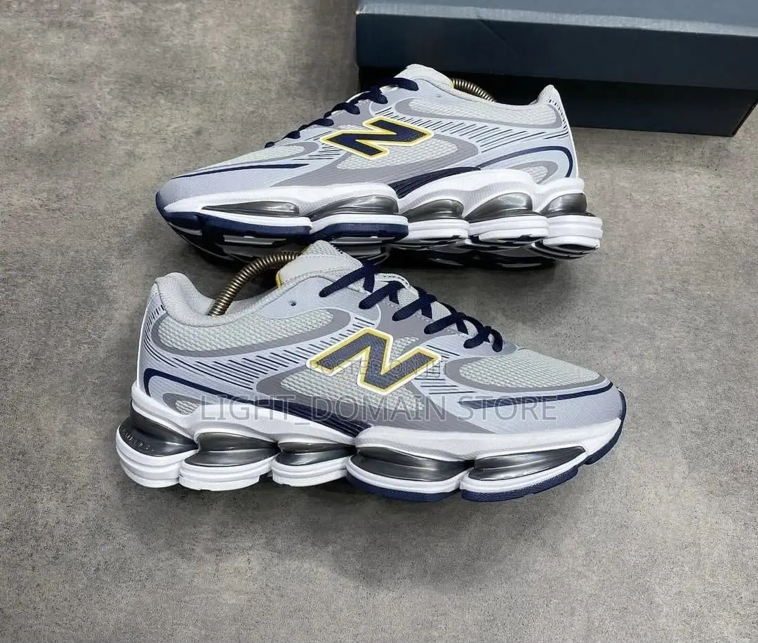 Quality New Balance Abzorb ( FREE DELIVERY )
