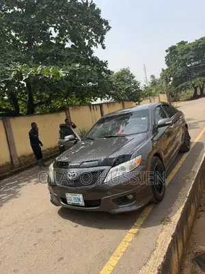 Toyota Camry 2008 Gray
