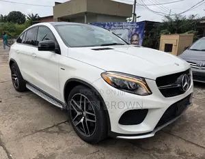 Mercedes-Benz GLE-Class 2016 White