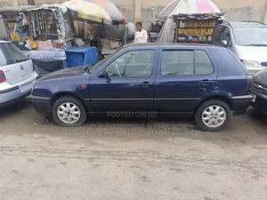 Volkswagen Golf 1999 Blue