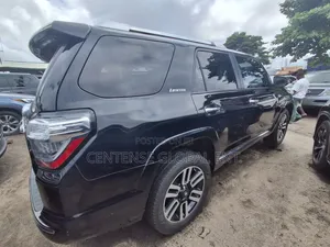 Toyota 4-Runner 2013 Black