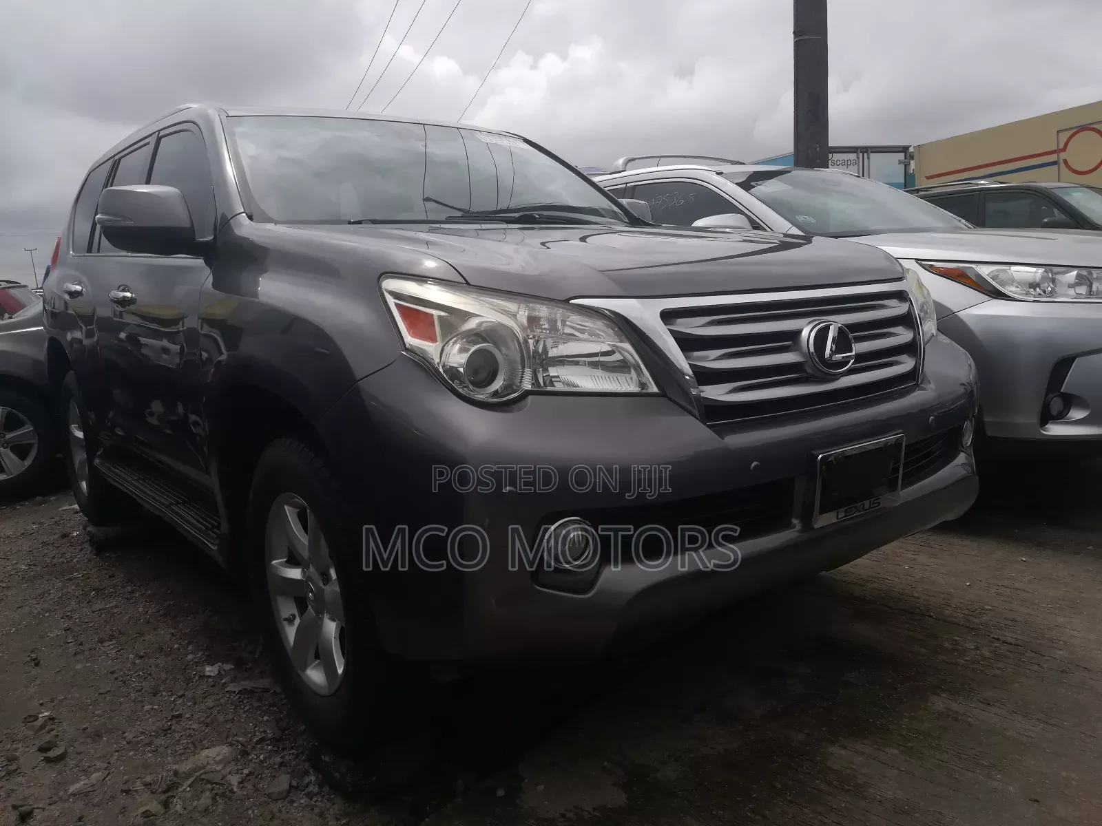 Lexus GX 2012 Brown