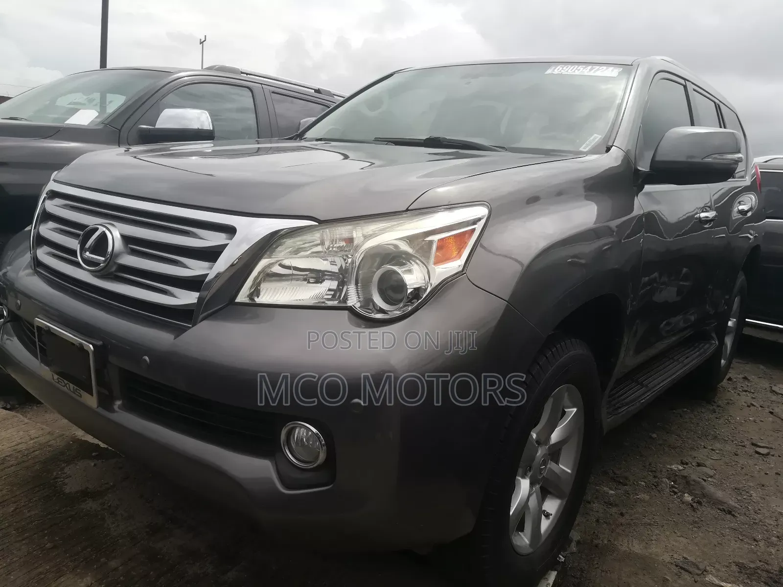 Lexus GX 2012 Brown