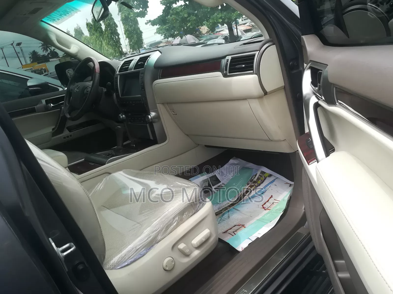 Lexus GX 2012 Brown