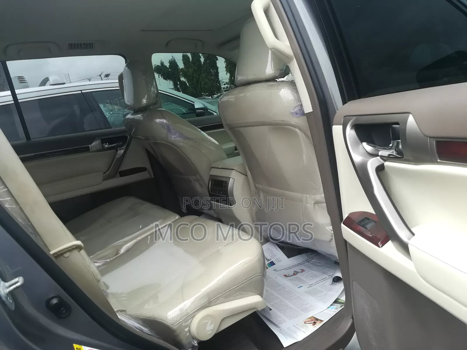 Lexus GX 2012 Brown