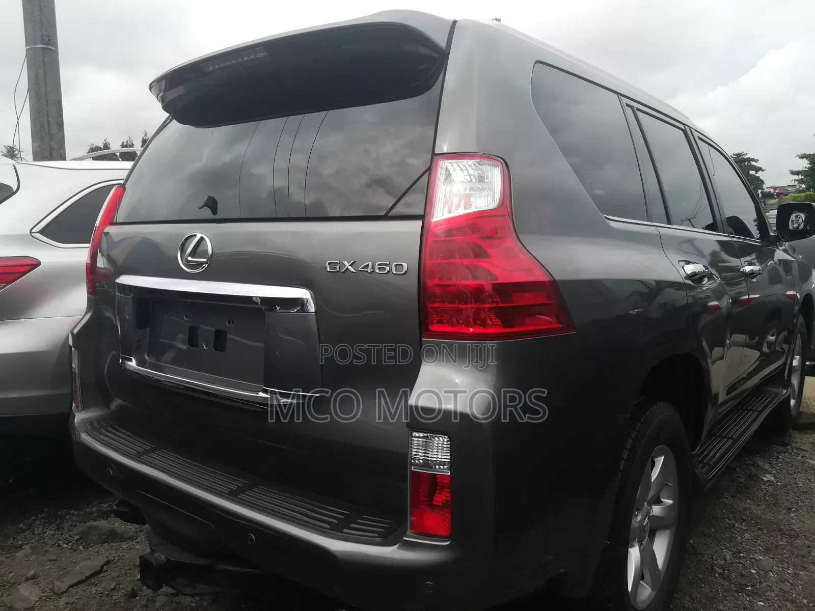 Lexus GX 2012 Brown