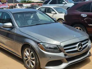 Mercedes-Benz C300 Base 4dr RWD Sedan (2.0L 4cyl 7A) 2015 Gray