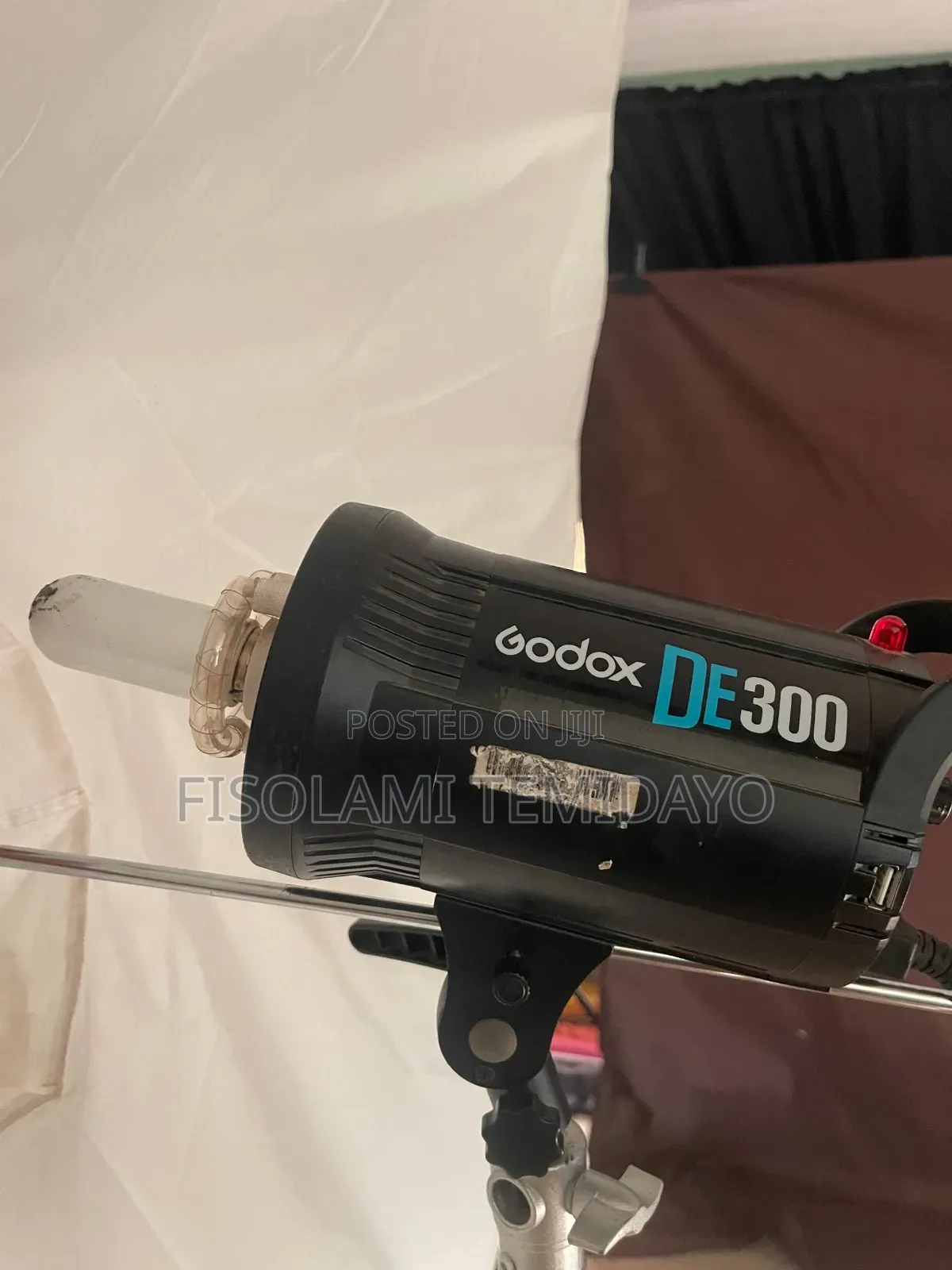 Godox De300
