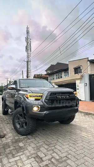 Toyota Tacoma 2015 Gray