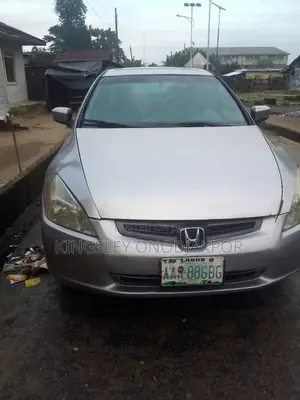 Honda Accord 2010 Silver