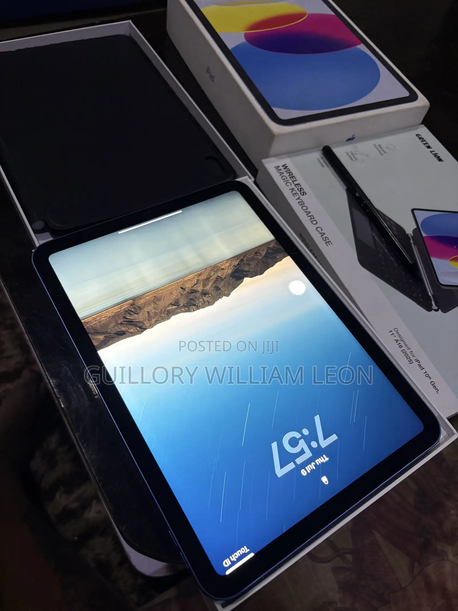 Apple iPad (2025) 128 GB Gray