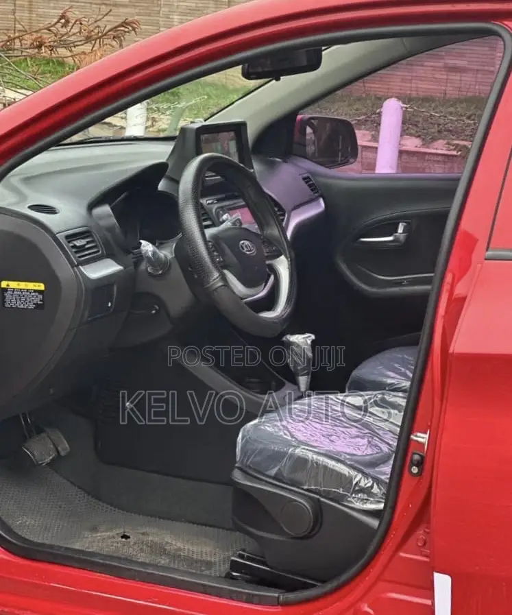 Kia Morning 2011 Red