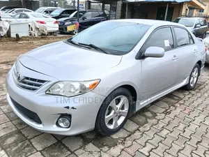 Toyota Corolla 2013 Silver