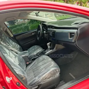 Toyota Corolla 2015 Red