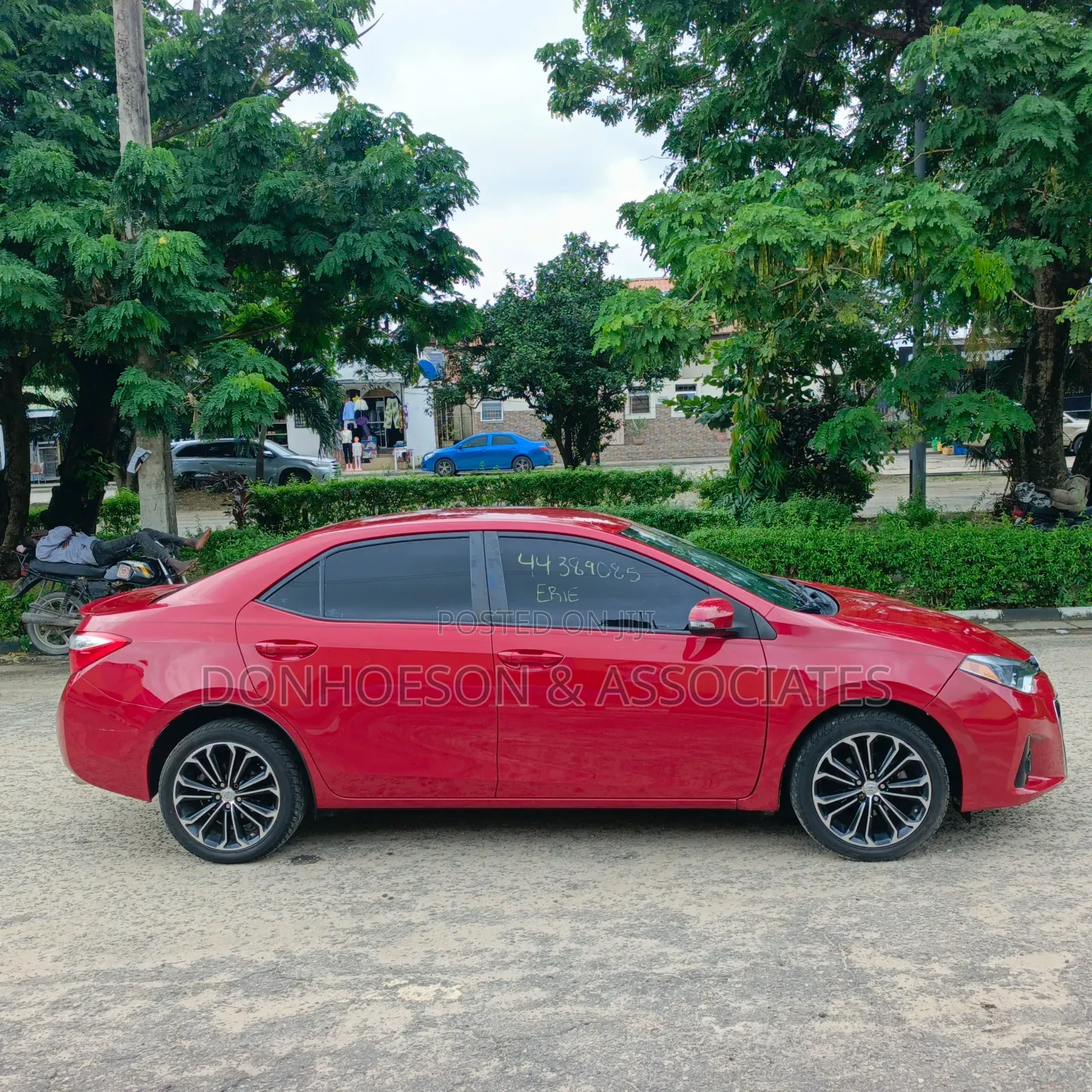 Toyota Corolla 2015 Red