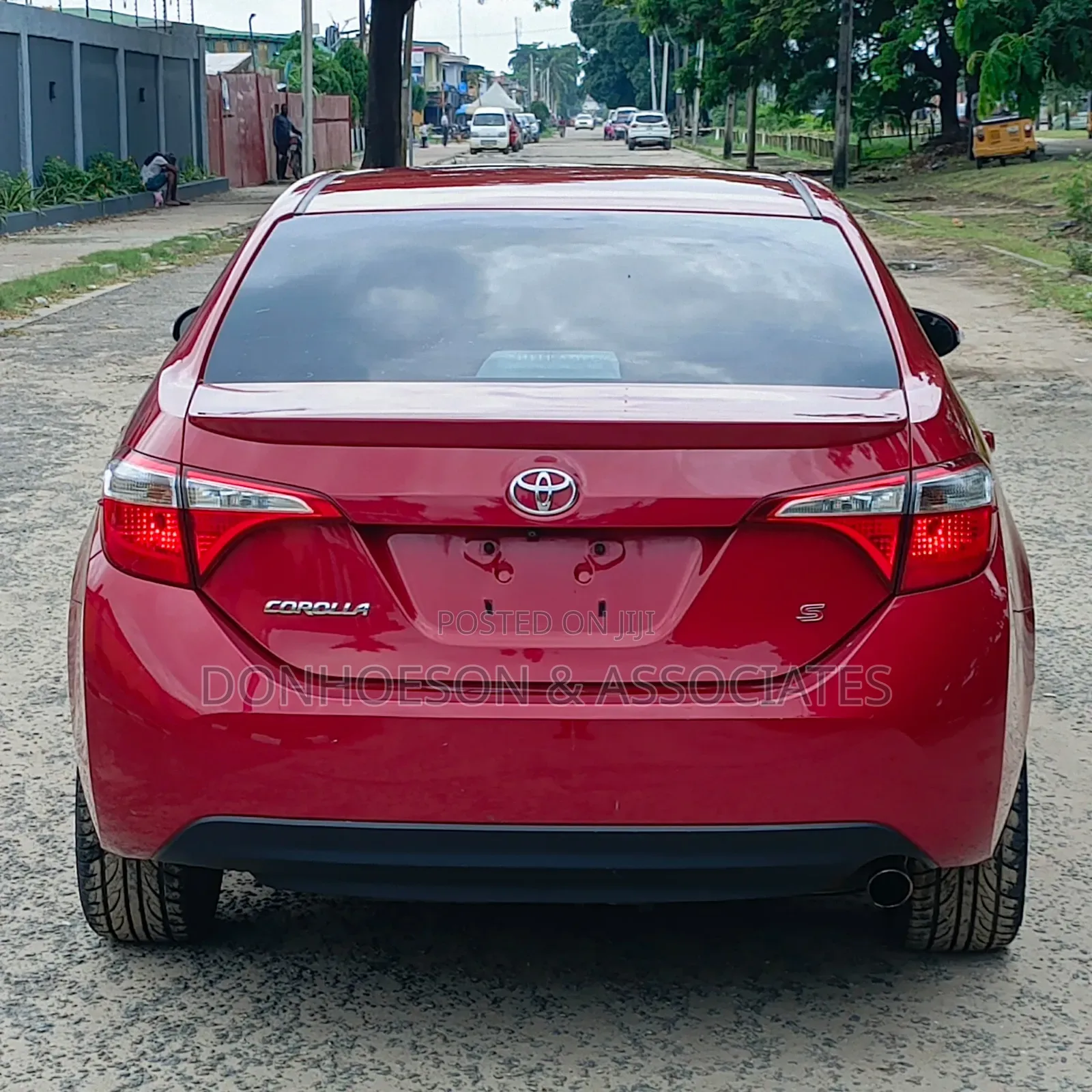 Toyota Corolla 2015 Red