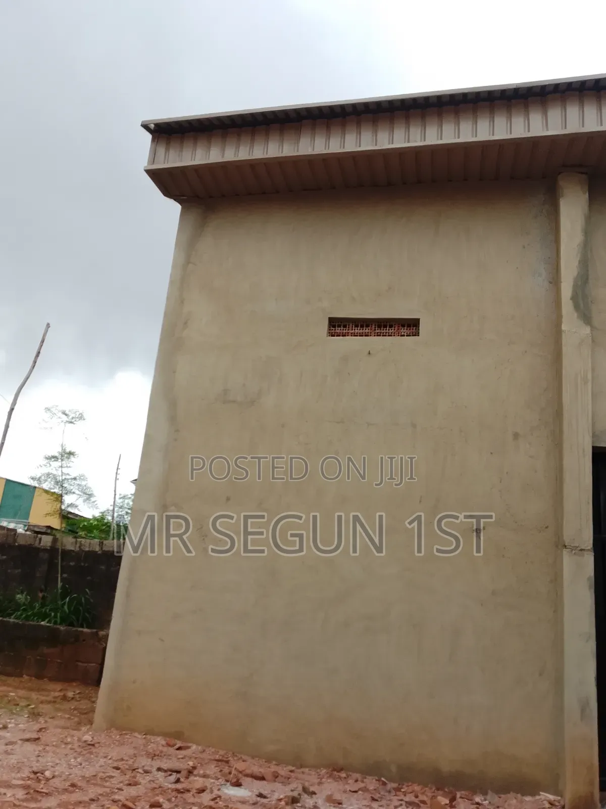 Warehouse to Let