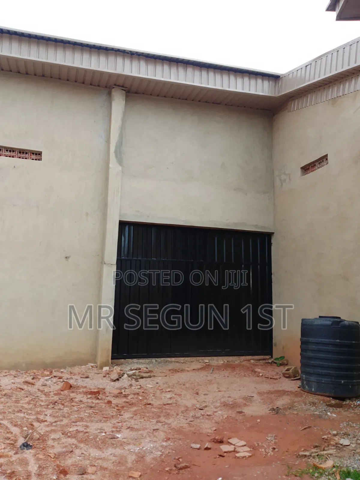 Warehouse to Let