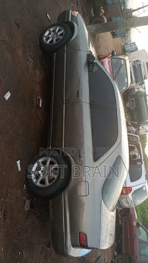 Toyota Camry 2011 Gray