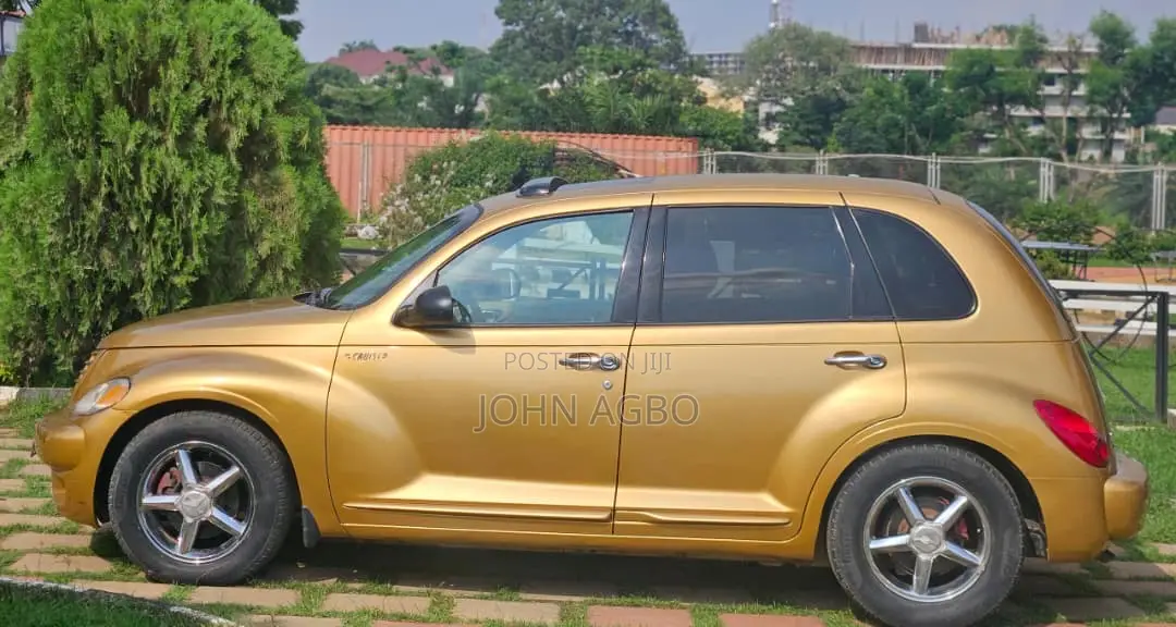 Chrysler PT Cruiser 2002 Gold