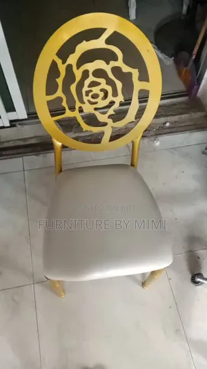 Amber Phoenix Infinity Chairs With White Cushions Event Chairs