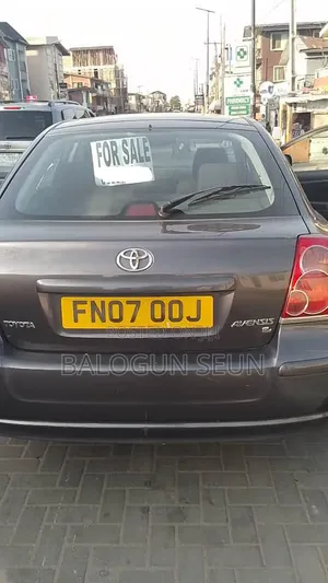 Toyota Avensis 2008 Gray