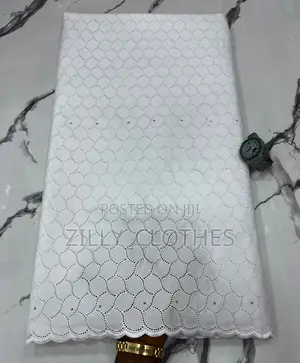 Medium Men Lace