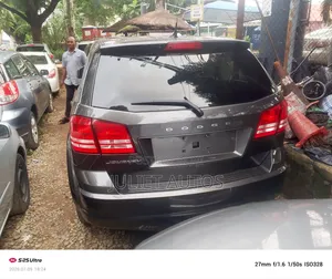 Dodge Journey 2011 Gray