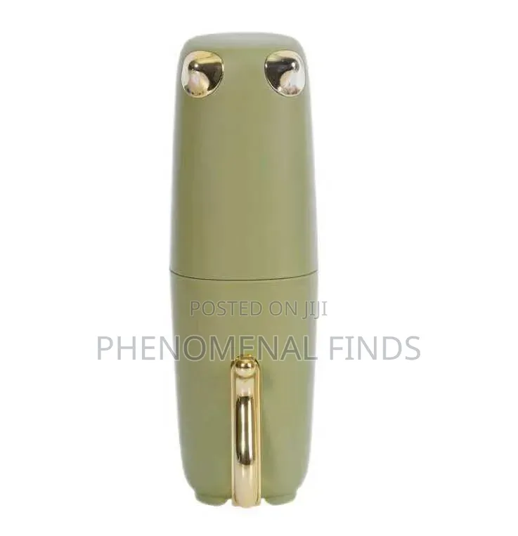 Tooth Brush Container
